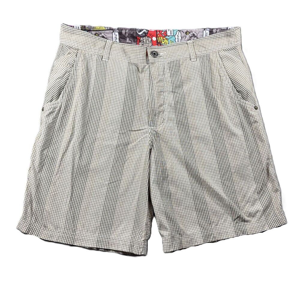 Lululemon Athletica Men Kahuna Shorts Casual Preppy Golf Tan Grey Plaid 36 M277